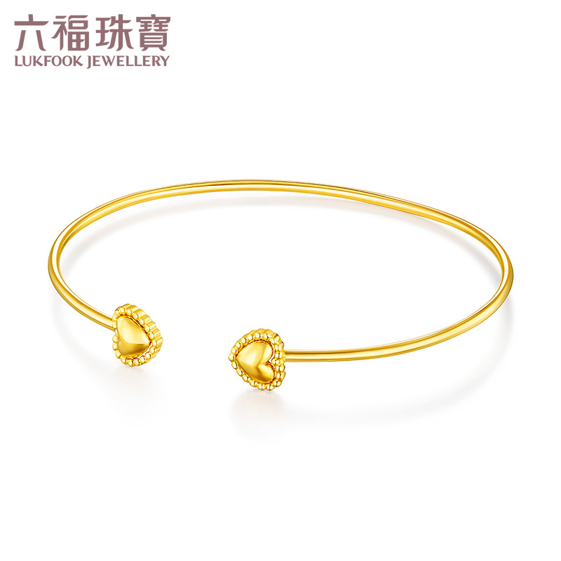 六福珠宝goldstyle系列黄金手镯心形弹力开口镯定价HMA15I10008